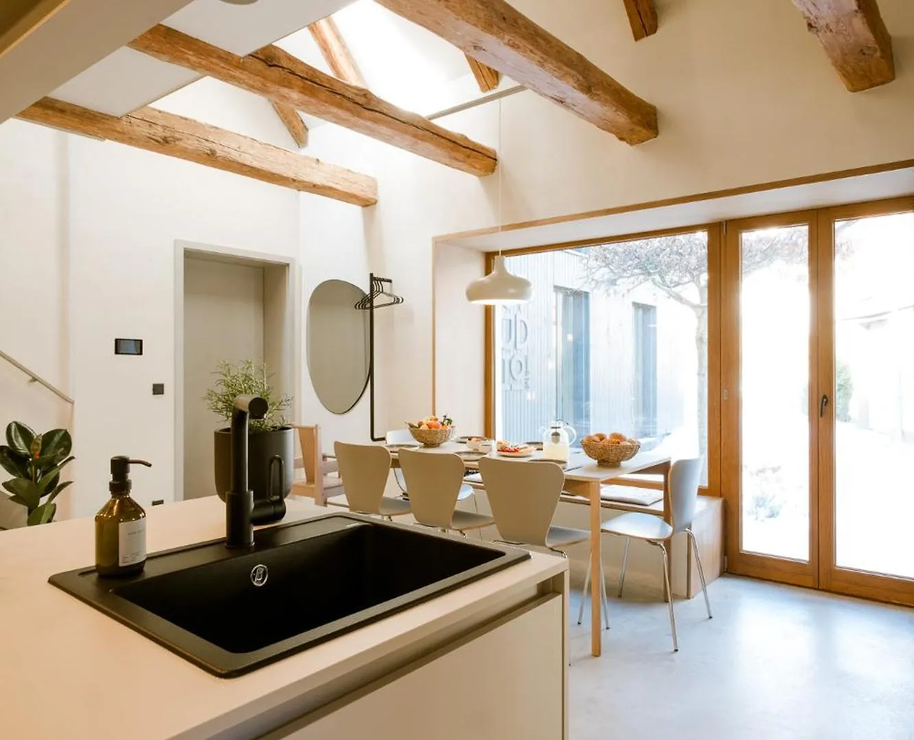 Studio Nummer Zwei Windischeschenbach 0*,  Germany